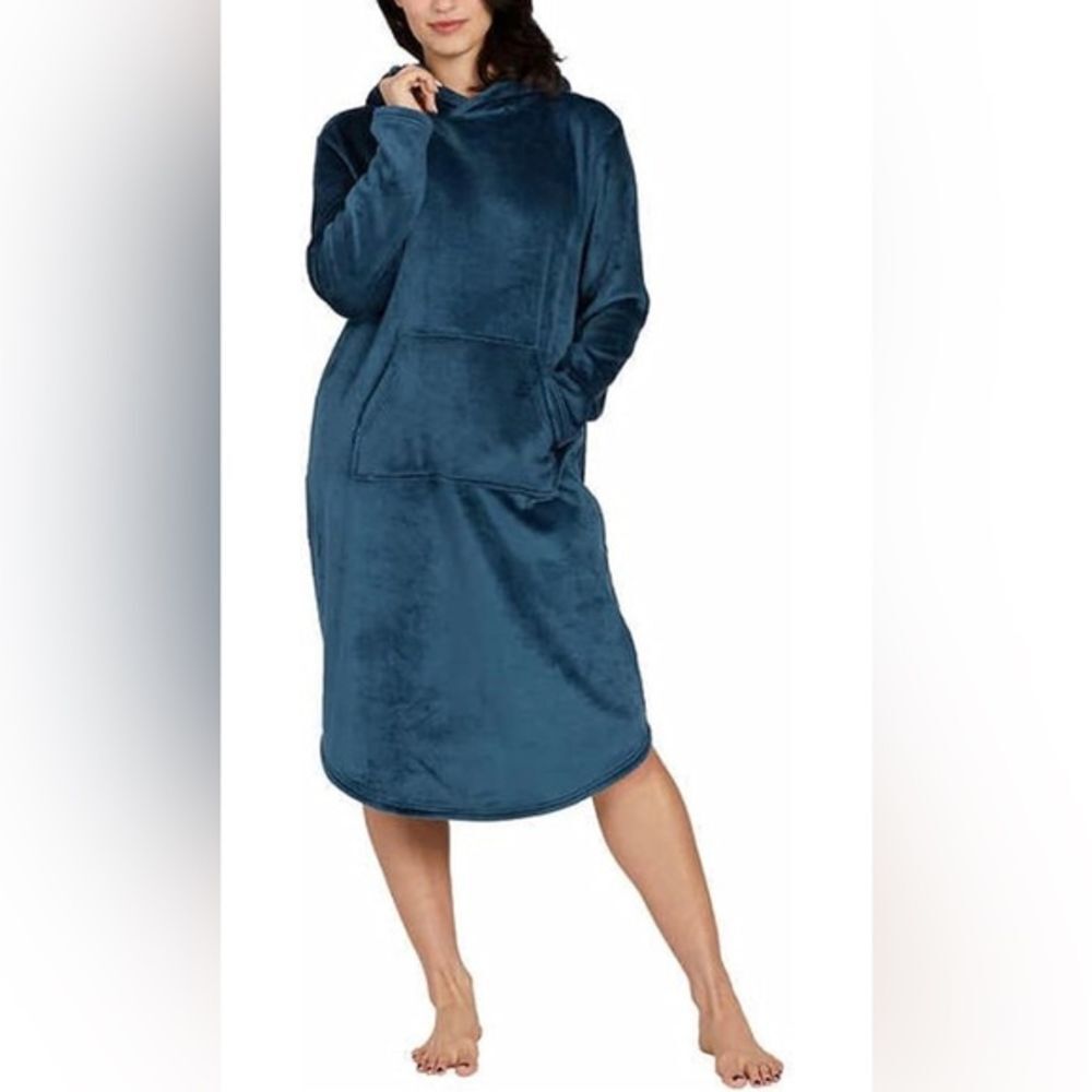 32 DEGREES Heat Women's Hooded Cozy Plush Sleep‎ Lounger, S/M